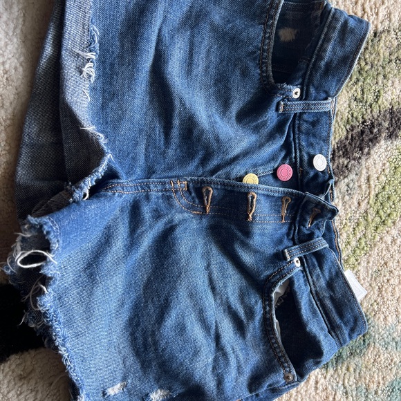 Girls Old Navy shorts size 16 - Picture 2 of 4